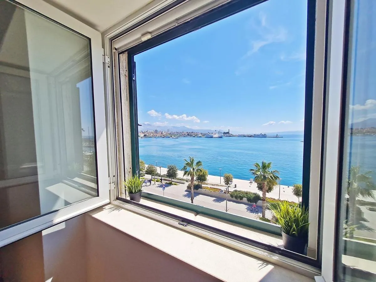 The View Apartment Split