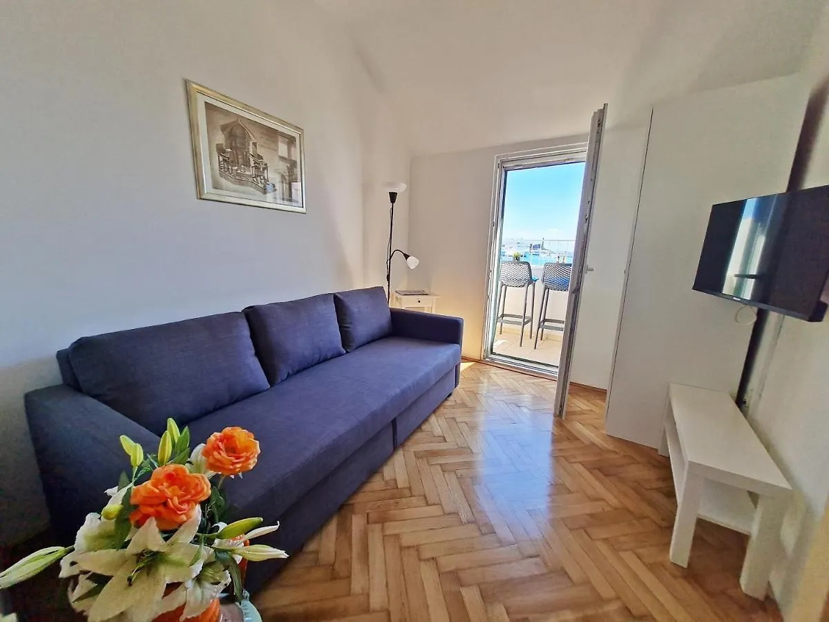 The View Apartment Split